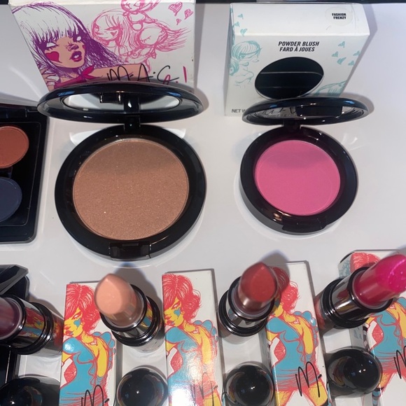 Mac FAFI Collection 8 pc Set NIB - Picture 8 of 16